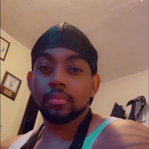 Meet your Posher, Stefon